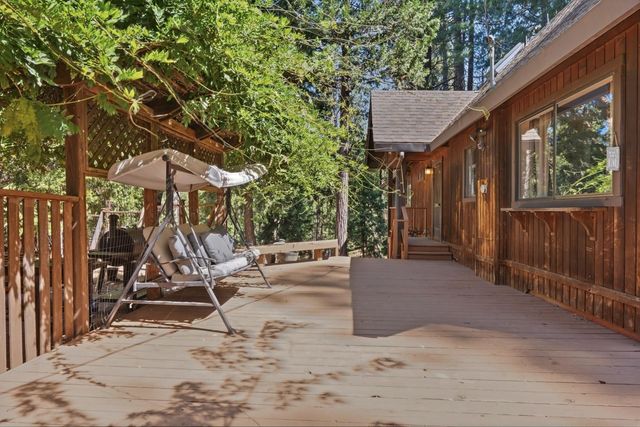 25321 Sugar Pine Dr, Pioneer, CA 95666