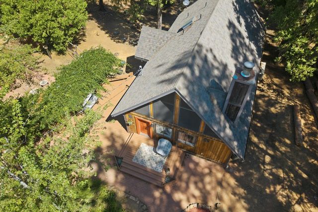 25321 Sugar Pine Dr, Pioneer, CA 95666