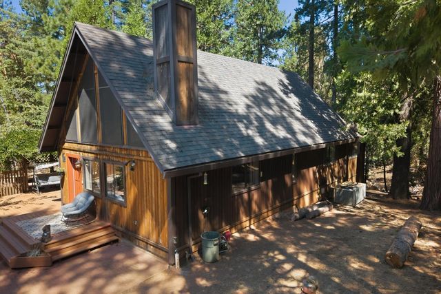 25321 Sugar Pine Dr, Pioneer, CA 95666