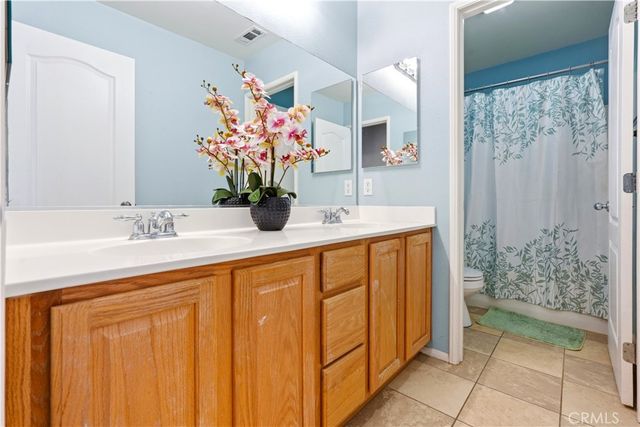 1923 Brockstone Drive, Perris, CA 92571