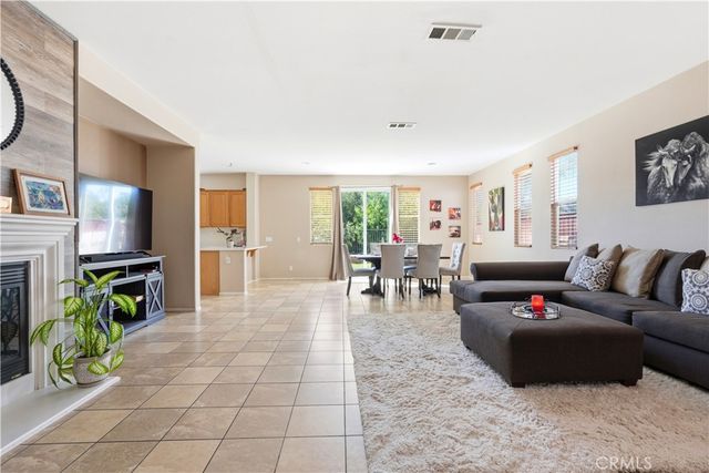 1923 Brockstone Drive, Perris, CA 92571