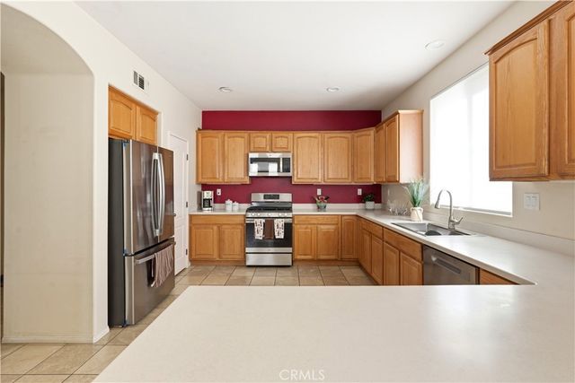 1923 Brockstone Drive, Perris, CA 92571