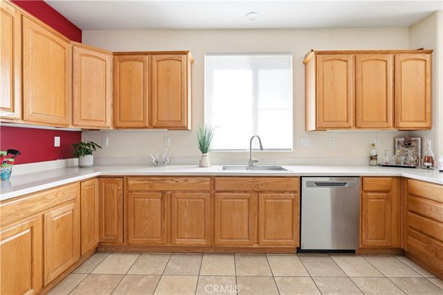 1923 Brockstone Drive, Perris, CA 92571