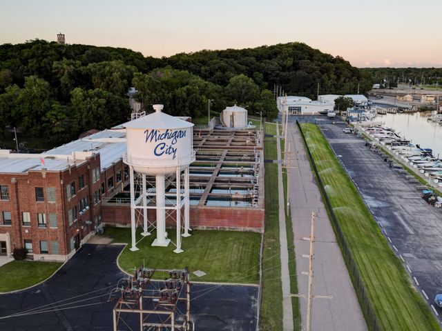 238 Walnut Street, Michigan City, IN 46360