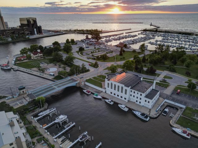 238 Walnut Street, Michigan City, IN 46360