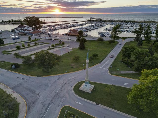 238 Walnut Street, Michigan City, IN 46360