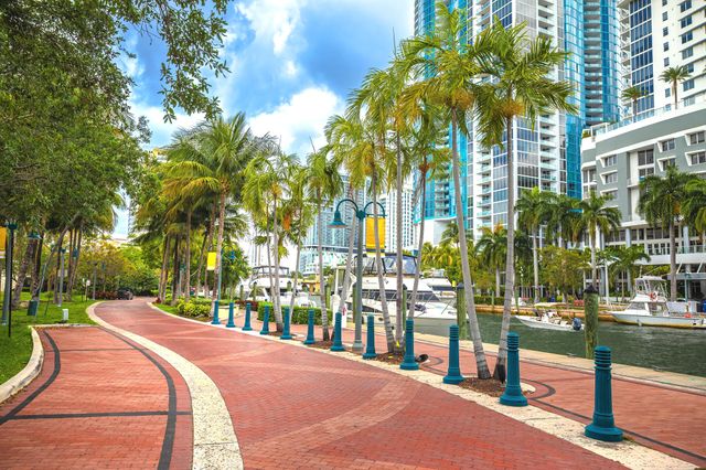 1819 SE 17th Street 901, Fort Lauderdale, FL 33316