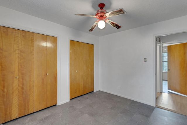 61 Campfire Circle, Coldspring, TX 77331