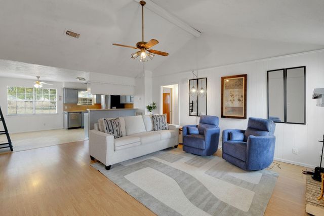 61 Campfire Circle, Coldspring, TX 77331