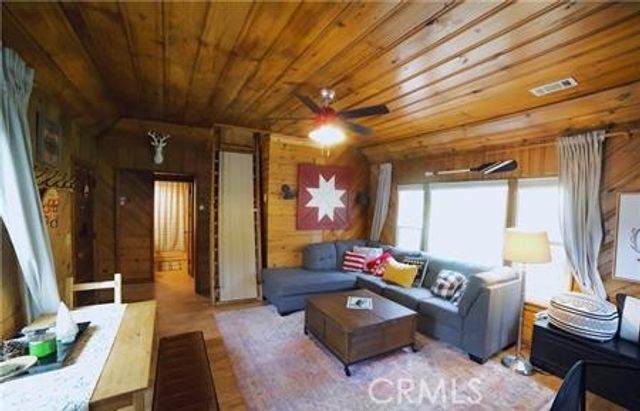 382 Knight, Big Bear Lake, CA 92315