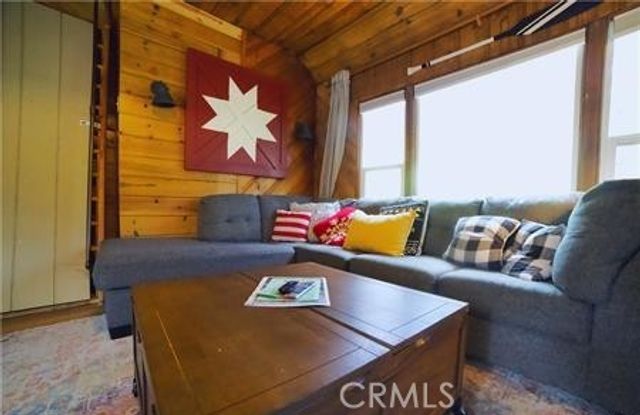 382 Knight, Big Bear Lake, CA 92315