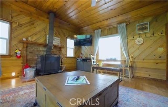 382 Knight, Big Bear Lake, CA 92315