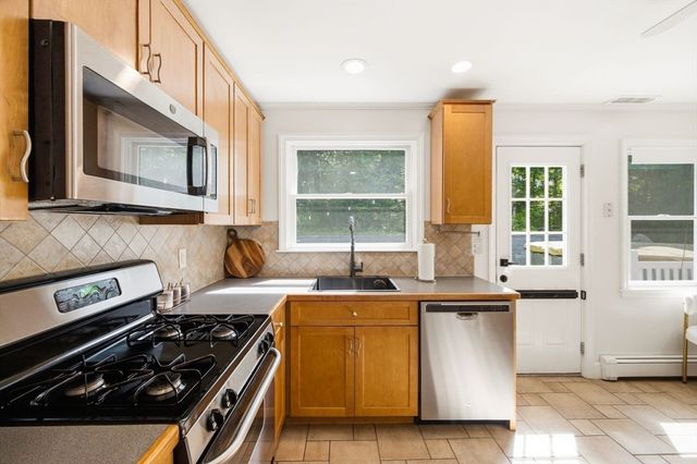 210 Nashua Rd, Billerica, MA 01862
