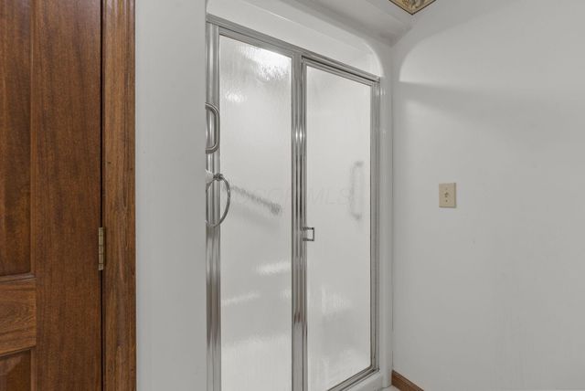 2227 Ashbury Close, Powell, OH 43065