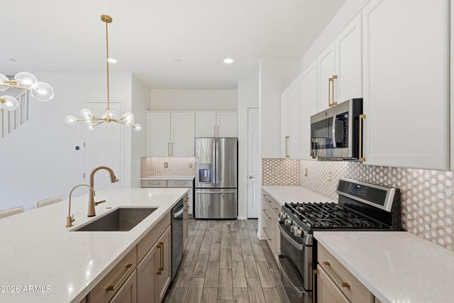 1973 W KINFIELD Trail, Phoenix, AZ 85085