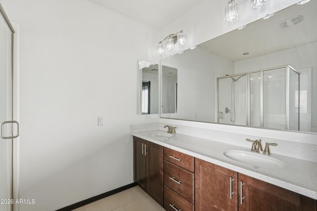 1973 W KINFIELD Trail, Phoenix, AZ 85085