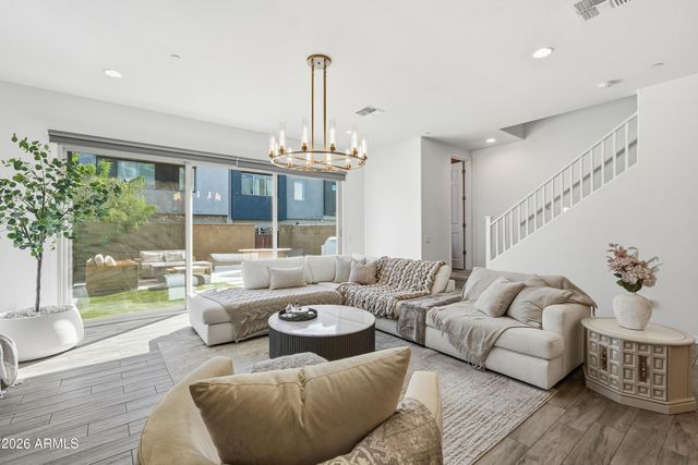 1973 W KINFIELD Trail, Phoenix, AZ 85085