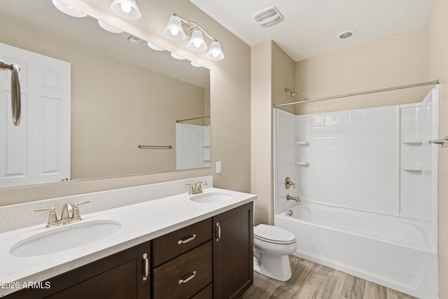 1973 W KINFIELD Trail, Phoenix, AZ 85085