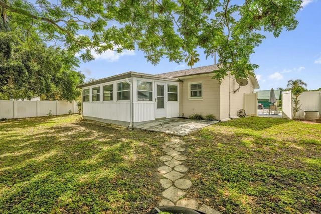 1325 CYPRESS ARBOR, Kissimmee, FL 34744