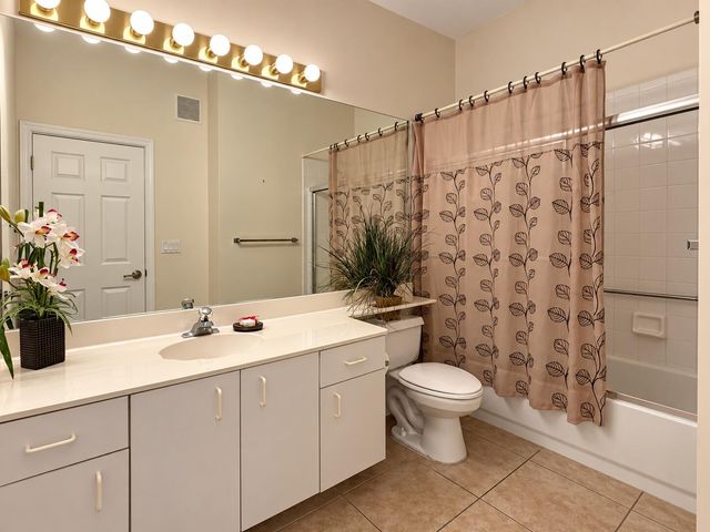 10164 LOMBARDY Drive, Tamarac, FL 33321