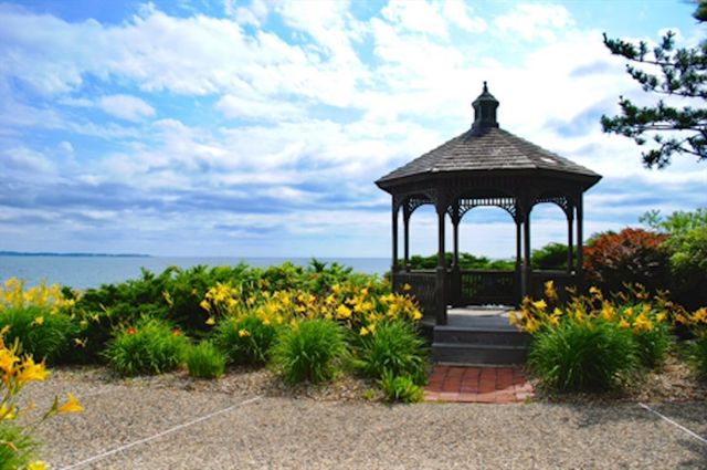 1 Seal Harbor Rd 401, Winthrop, MA 02152