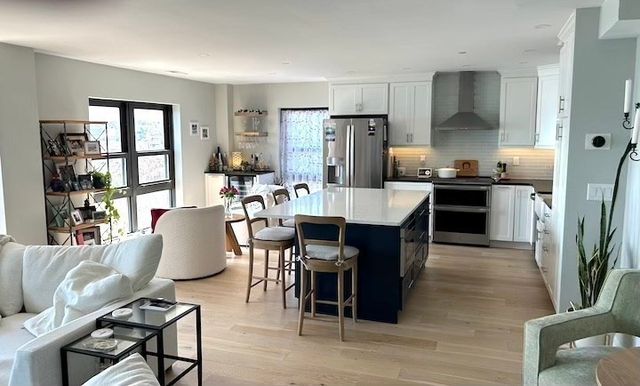 1 Seal Harbor Rd 401, Winthrop, MA 02152