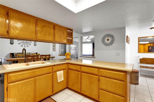 9872 Aster, Oak Hills, CA 92344