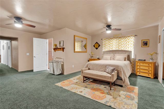 9872 Aster, Oak Hills, CA 92344