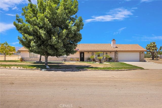 9872 Aster, Oak Hills, CA 92344