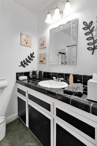 9872 Aster, Oak Hills, CA 92344