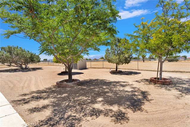 9872 Aster, Oak Hills, CA 92344