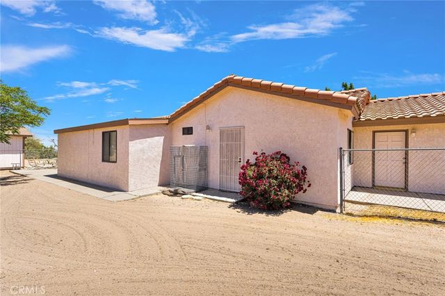 9872 Aster, Oak Hills, CA 92344
