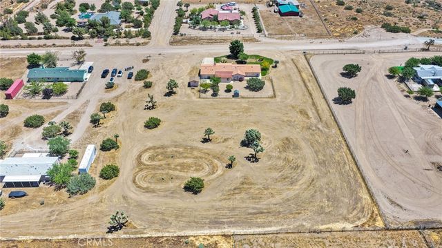 9872 Aster, Oak Hills, CA 92344