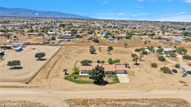 9872 Aster, Oak Hills, CA 92344