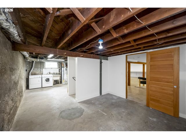 4716 Ne RODNEY Ave, Portland, OR 97211