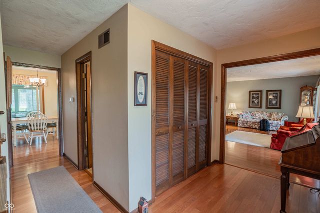 317 Timber Lane, Anderson, IN 46017