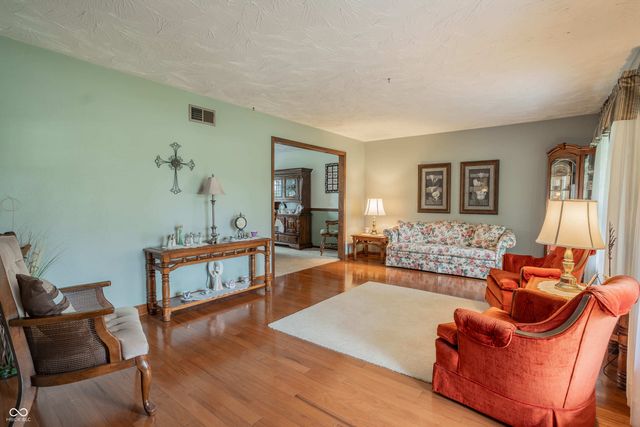 317 Timber Lane, Anderson, IN 46017