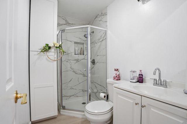 6350 Genesee Ave 107, San Diego, CA 92122