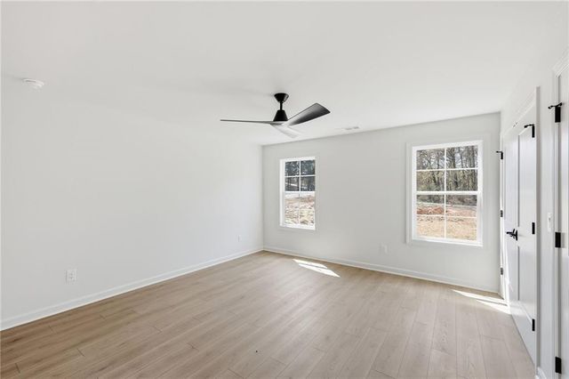 1121 Riverside Terrace, Gainesville, GA 30501