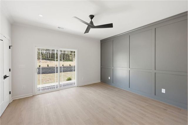 1121 Riverside Terrace, Gainesville, GA 30501