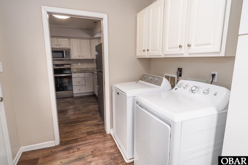 Image 18 of property listing at 134 Joclar Lane Lot 15, Manteo, NC 27954