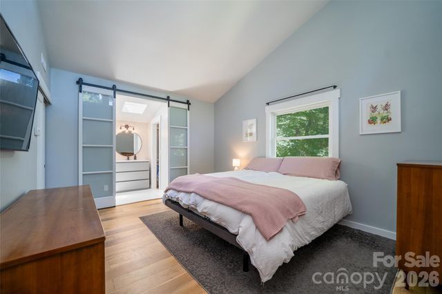 27 Walnut Drive, Mills River, NC 28759