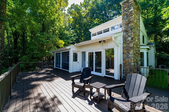 27 Walnut Drive, Mills River, NC 28759