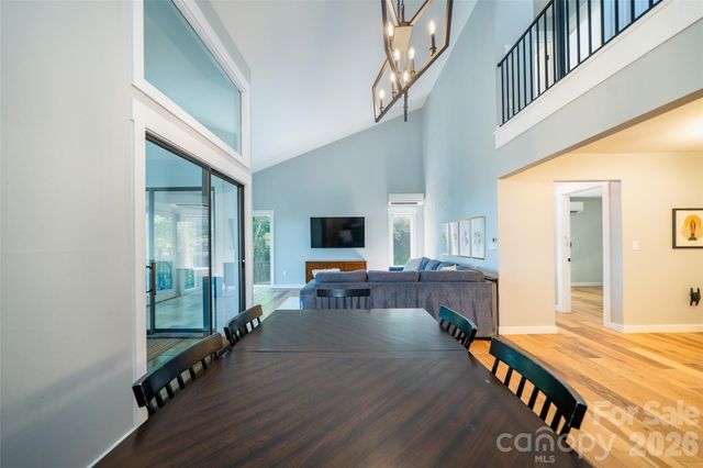 27 Walnut Drive, Mills River, NC 28759