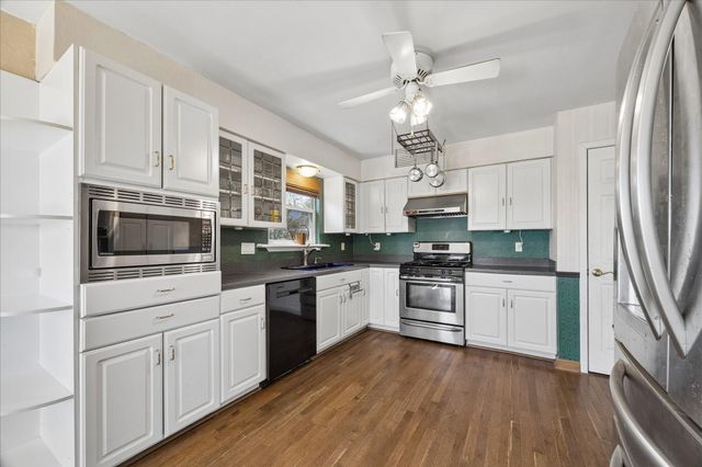 1009 3rd Street, Seabrook, TX 77586