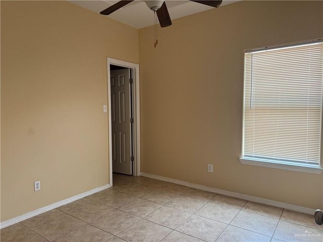 3605 S Fairmont Avenue B, Pharr, TX 78577