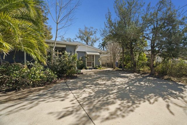 1301 N LOTUS DRIVE, Dunedin, FL 34698