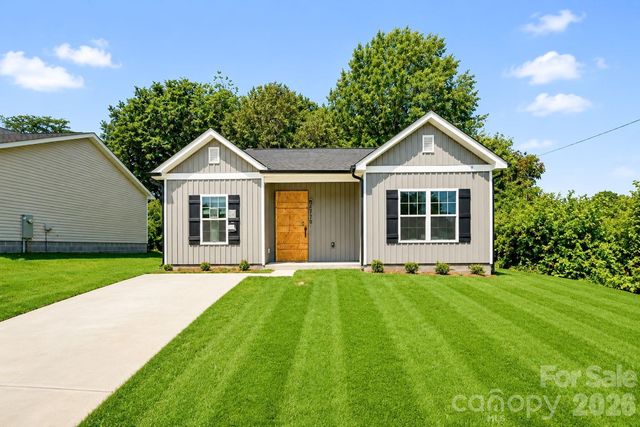 219 N Scruggs Street, Gastonia, NC 28052