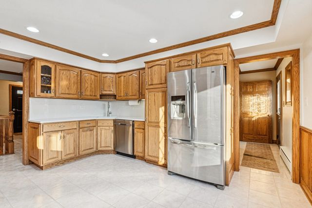 2945 S Scott Street, Des Plaines, IL 60018