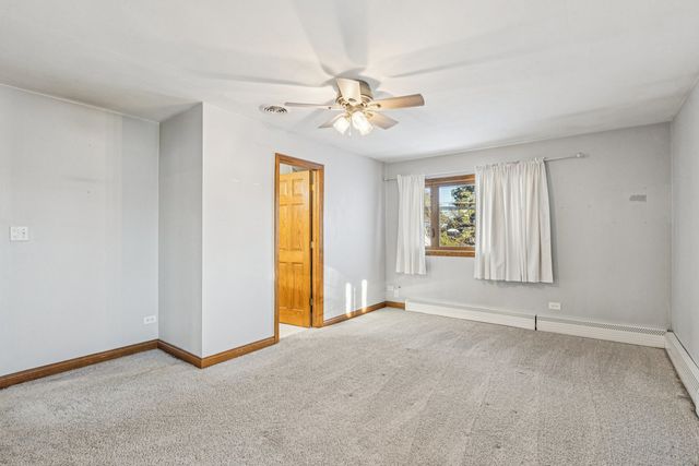 2945 S Scott Street, Des Plaines, IL 60018